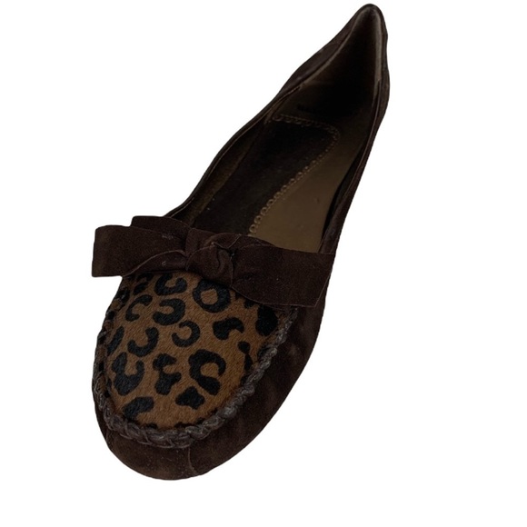 Bare Traps Brown Suede Leopard Pattern With Bows Size 9.5 - Picture 1 of 9